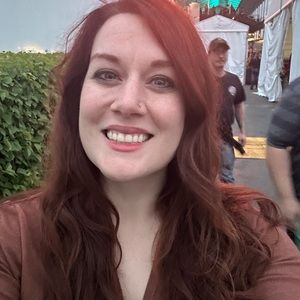 Meet your Posher, Janelle